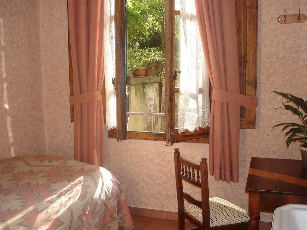 Orchidea Bed & Breakfast 5*
